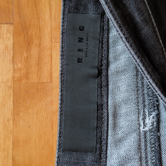 Stylish Charcoal Skinny Jeans for Men - Picture 13 of 13